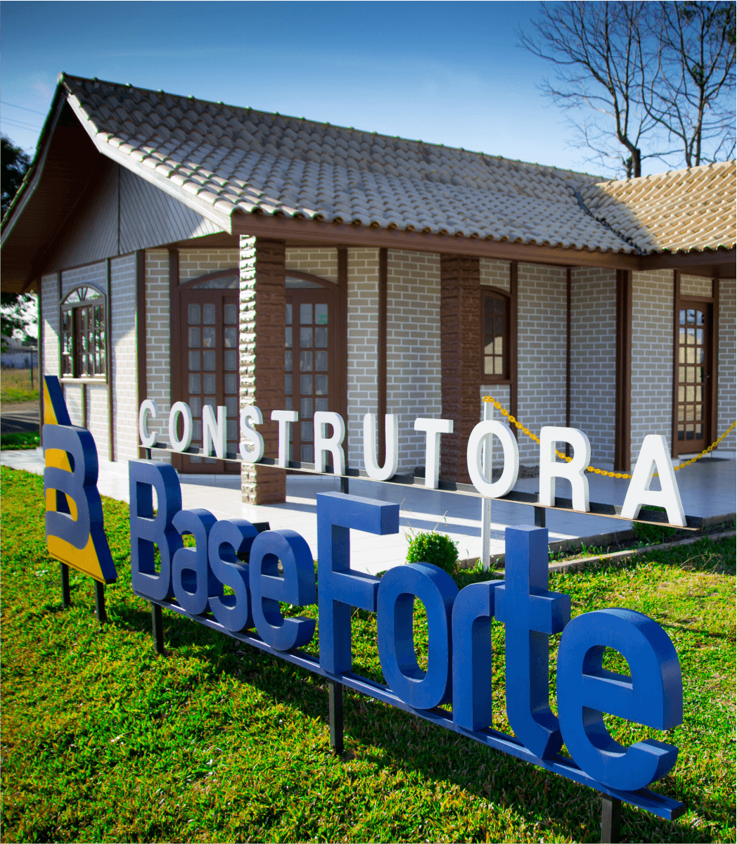 Casas Base Forte  Construtora Base Forte, Casas de Alvenaria, Casas Pré  Moldadas, Sobrados Modernos Curitiba